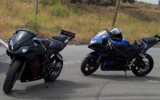 Click image for larger version

Name:	mark and tonys bikes.JPG
Views:	45
Size:	80.6 KB
ID:	134474
