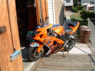 Click image for larger version

Name:	04gsxr600left.JPG
Views:	14
Size:	78.4 KB
ID:	152703
