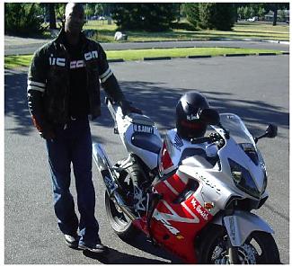 Click image for larger version

Name:	The Bike.JPG
Views:	29
Size:	47.6 KB
ID:	184308
