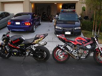 Click image for larger version

Name:	2_bikes.sized.jpg
Views:	246
Size:	94.5 KB
ID:	184778
