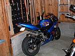 Click image for larger version

Name:	04gsxr600right.jpg
Views:	48
Size:	109.0 KB
ID:	195429