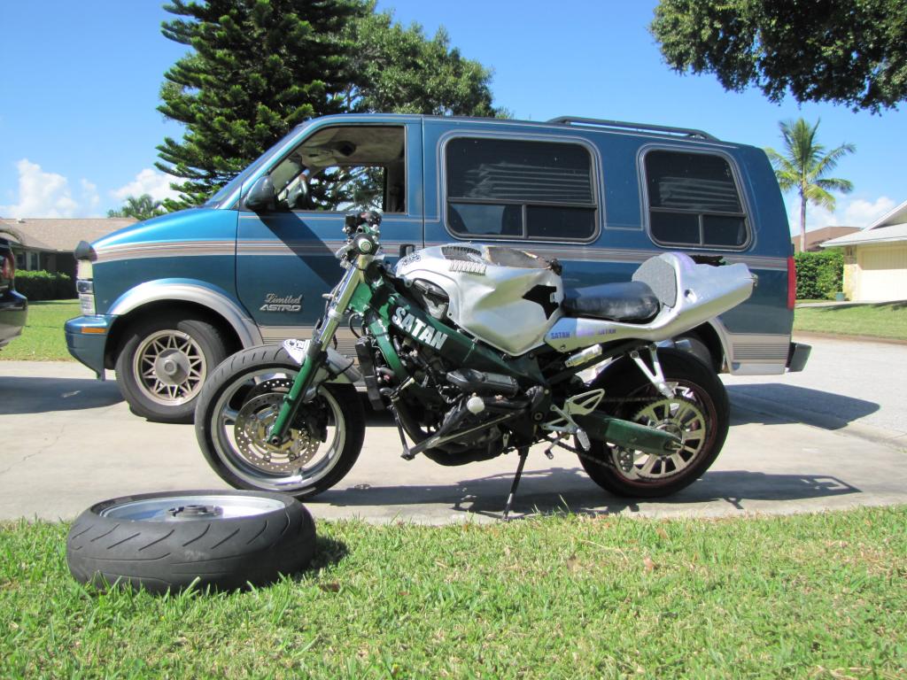 Name: 040_zpsb19e8ffd.jpg
Views: 401
Size: 155.2 KB