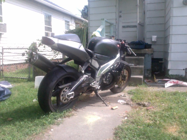 Name:  Photoon2012-07-27at10483.jpg
Views: 27
Size:  101.4 KB