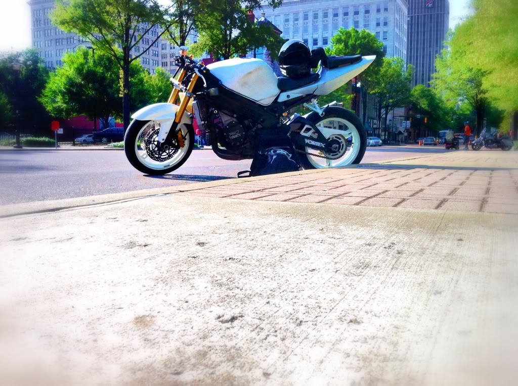 Name:  ad386725.jpg
Views: 18
Size:  186.9 KB