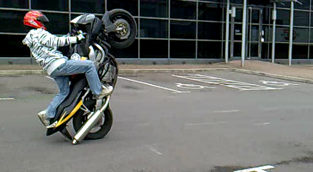 Name:  vlcsnap-2010-11-21-23h37m12s96-1.png
Views: 3
Size:  298.8 KB