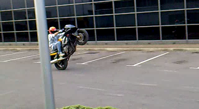 Name:  vlcsnap-2010-11-21-23h28m08s35.png
Views: 4
Size:  267.5 KB