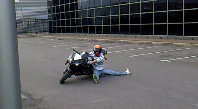 Name:  vlcsnap-2010-11-21-23h16m37s37.png
Views: 3
Size:  312.4 KB