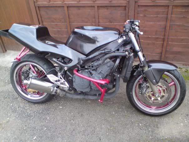 Name:  10836_212316372405_591302405_322731.jpg
Views: 7
Size:  59.0 KB