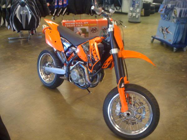 Name:  l_d85c8324ee794e0aa468d3cd9bb1aac1.jpg
Views: 123
Size:  39.1 KB