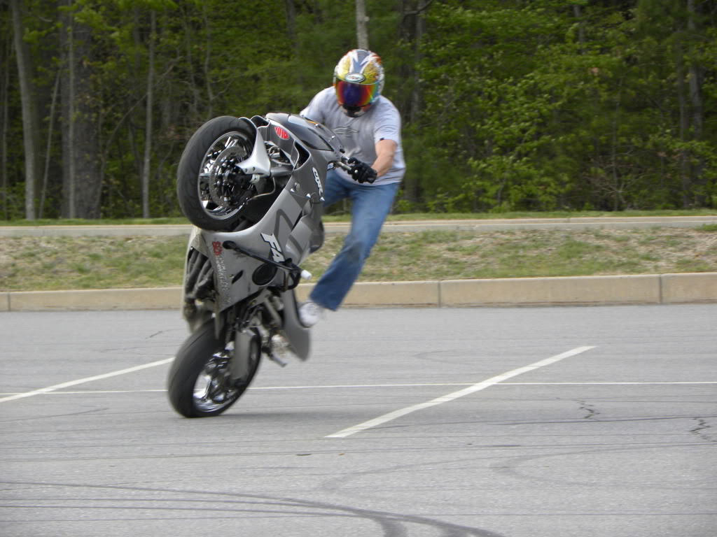 Name:  212.jpg
Views: 20
Size:  122.7 KB