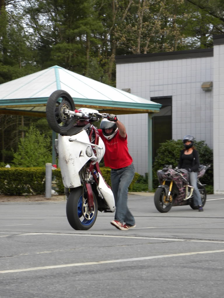 Name:  170.jpg
Views: 22
Size:  151.6 KB