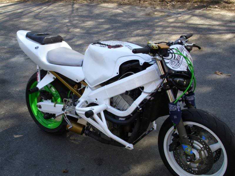 f4i stunt bike