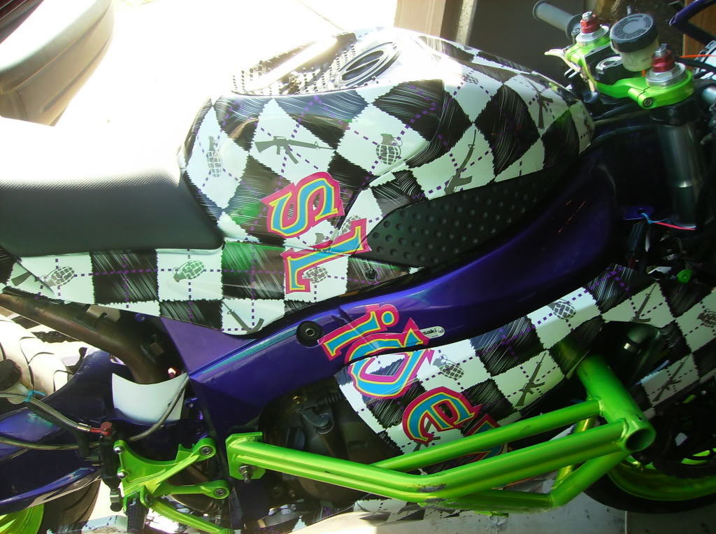 Name:  hotness002-1.jpg
Views: 24
Size:  200.5 KB