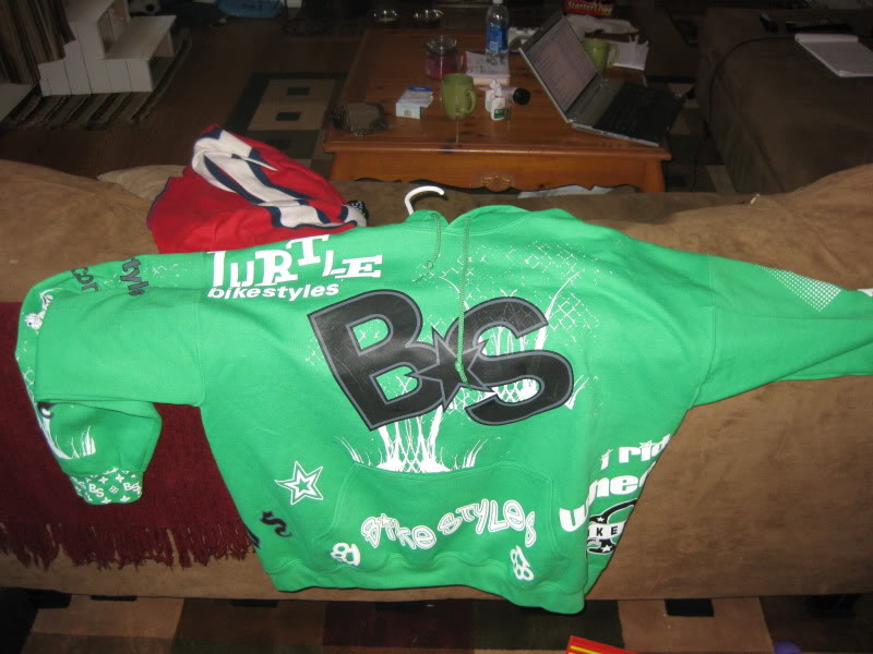 Name:  ImportedPhotos00002.jpg
Views: 9
Size:  87.9 KB