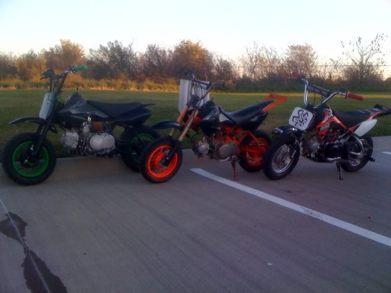 Name:  pitcrew.jpg
Views: 11
Size:  63.3 KB