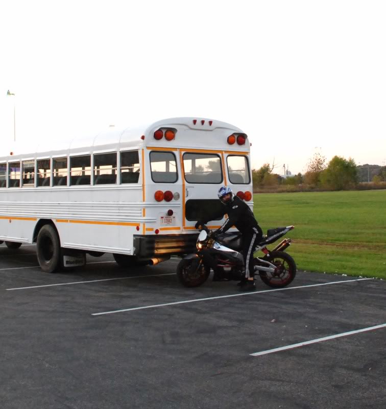 Name: bus-1.jpg
Views: 8
Size: 92.4 KB