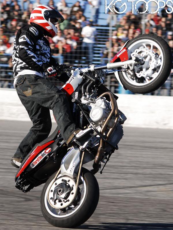 Name:  l_0383d9e662084c3eb52f9d693b409959.jpg
Views: 8
Size:  90.4 KB