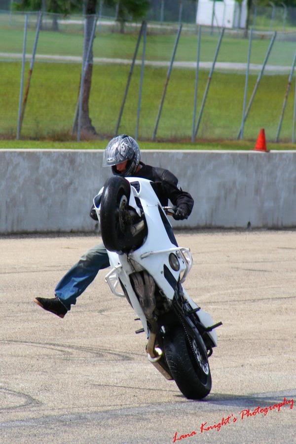 Name:  l_f66167bc61eb4c99b0156b2c906fee40.jpg
Views: 13
Size:  73.6 KB