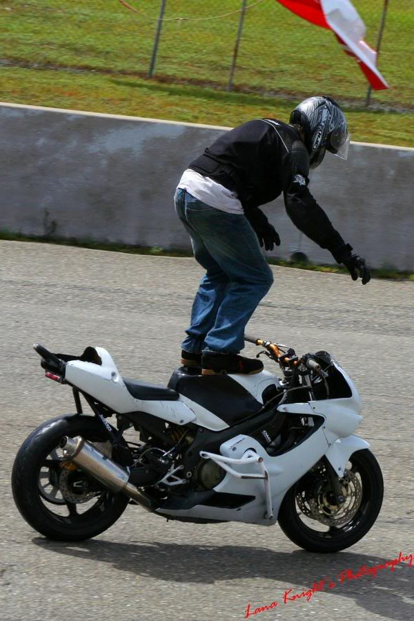 Name:  l_1fc3801830de4bee848901fda0c4e3d7.jpg
Views: 28
Size:  84.1 KB