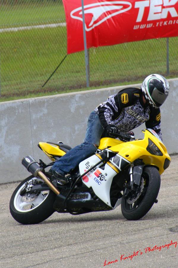 Name:  l_b71bee4cb6ae4b3ea8a21aa01669b830.jpg
Views: 35
Size:  85.5 KB