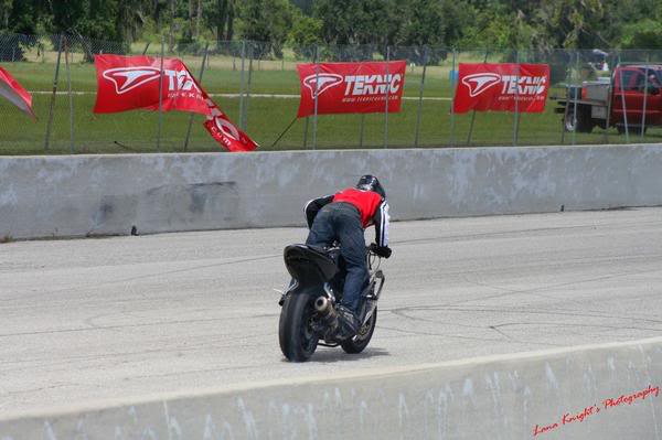 Name:  l_991d054ac2504946bbdad4dd1498c08b.jpg
Views: 25
Size:  35.2 KB