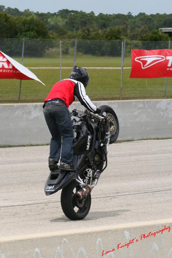 Name:  l_a1cdc325a4584ec08accb8891d0518a7.jpg
Views: 29
Size:  77.9 KB