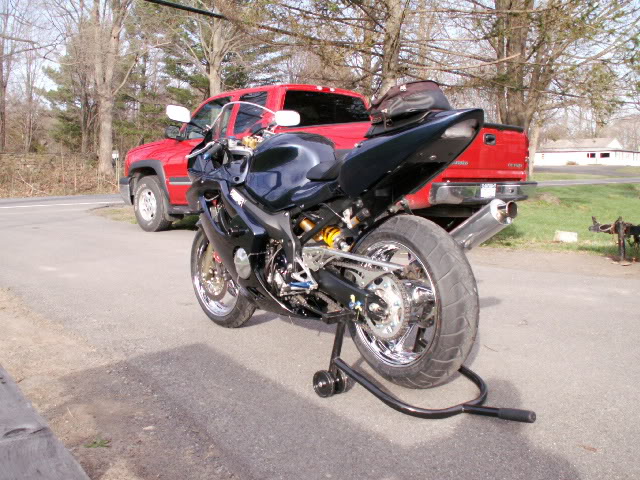 Name: CBR2007003.jpg
Views: 4
Size: 101.0 KB