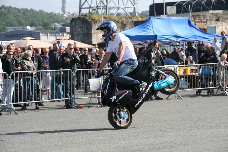 Name:  ola_show9.jpg
Views: 17
Size:  117.7 KB