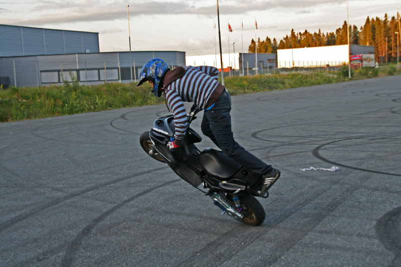 Name:  blindside_wc.jpg
Views: 16
Size:  96.5 KB