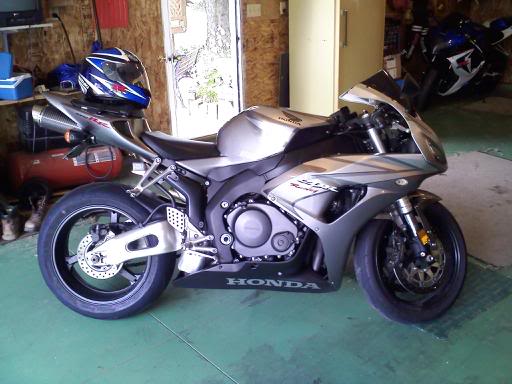 Name:  cbr1.jpg
Views: 56
Size:  37.5 KB