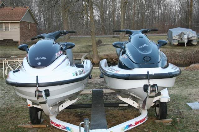 Name:  waverunners.jpg
Views: 7
Size:  55.3 KB