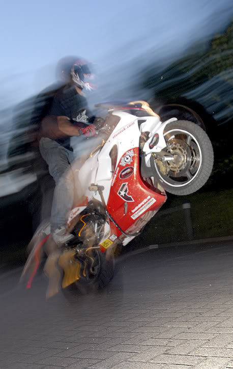Name:  stuntaQ109.jpg
Views: 19
Size:  58.6 KB