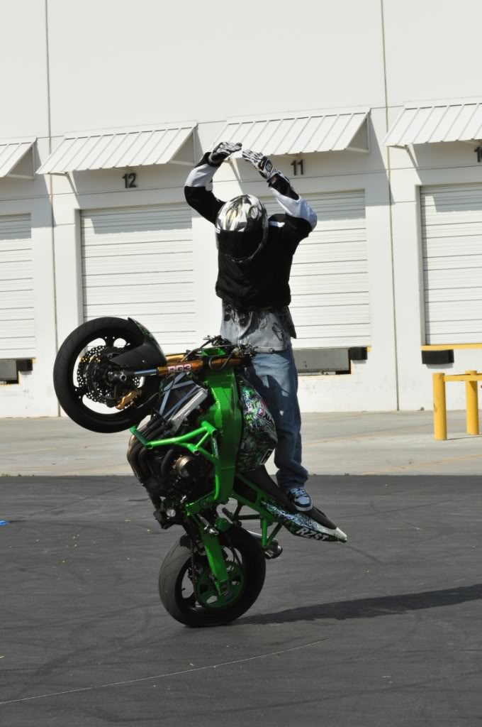 Name:  M2282.jpg
Views: 16
Size:  113.7 KB