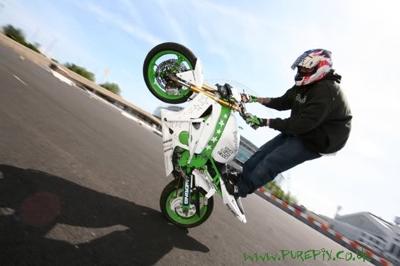 Name:  n1333052991_30113389_5935917.jpg
Views: 5
Size:  31.2 KB