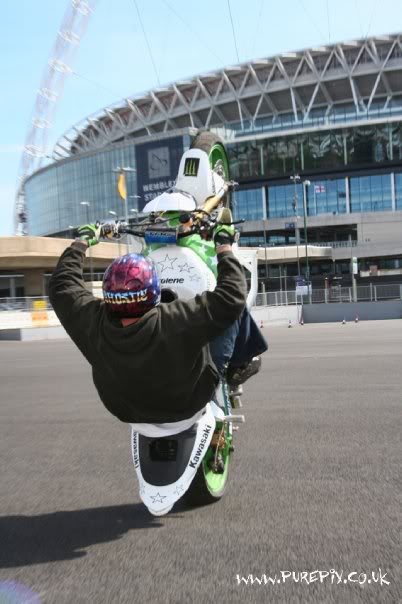 Name:  n1333052991_30113393_5694843.jpg
Views: 5
Size:  42.5 KB