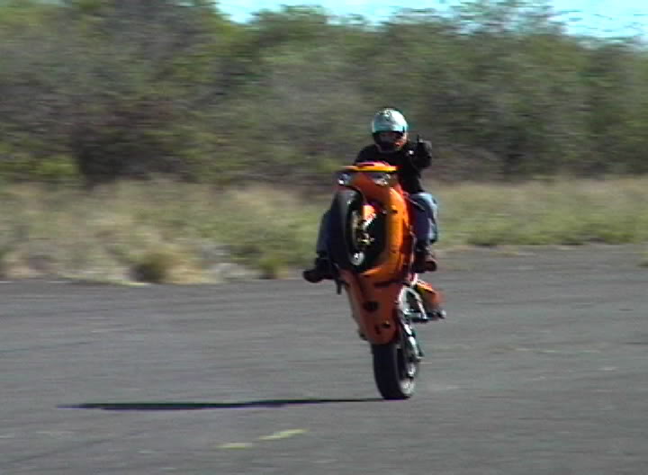 Name:  tankonehand.jpg
Views: 18
Size:  40.1 KB