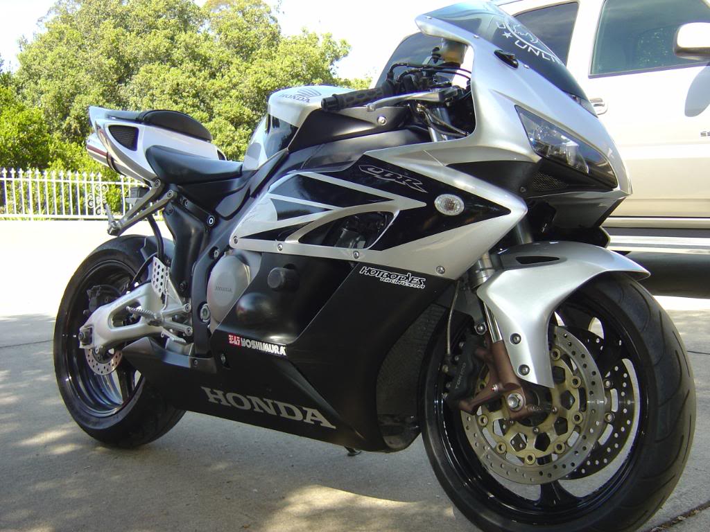 Name:  cbr1000rr006.jpg
Views: 11
Size:  136.0 KB