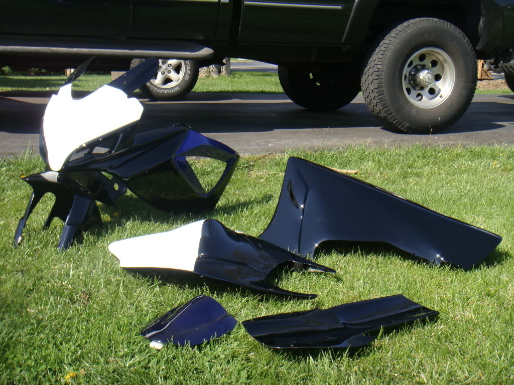 Name:  bluegix-1.jpg
Views: 13
Size:  217.1 KB