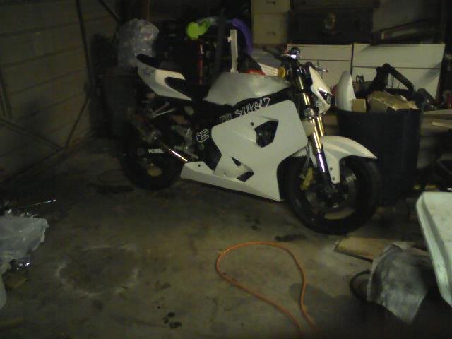 Name:  stunt3.jpg
Views: 8
Size:  29.9 KB