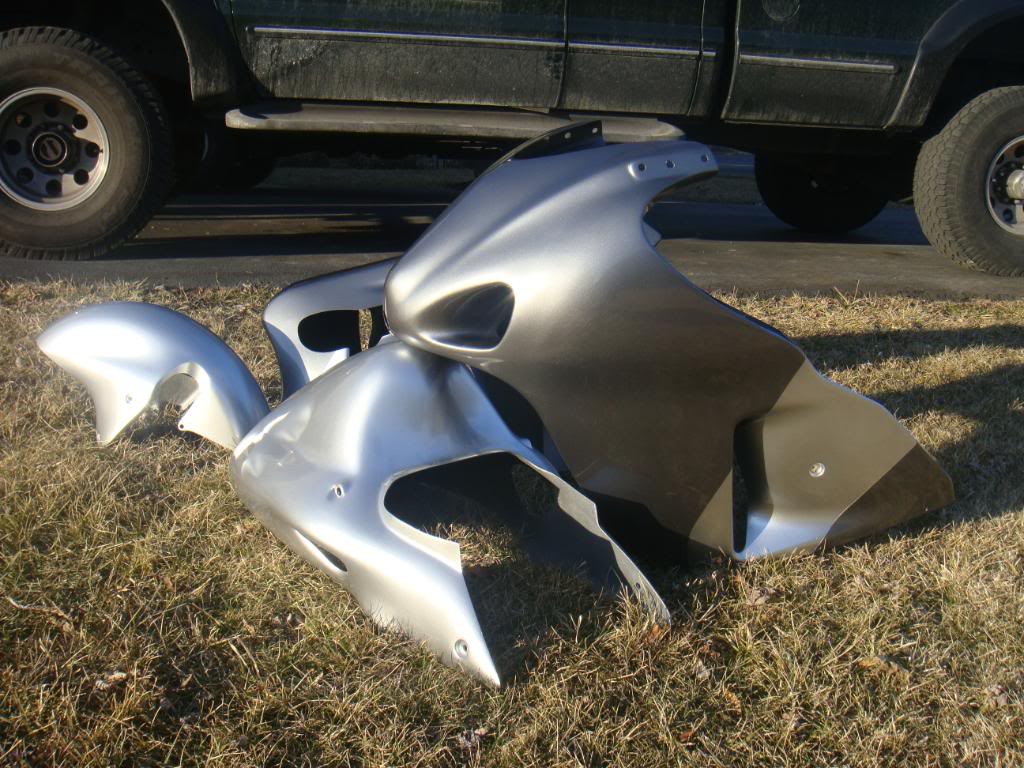 Name:  Busa2.jpg
Views: 119
Size:  153.7 KB