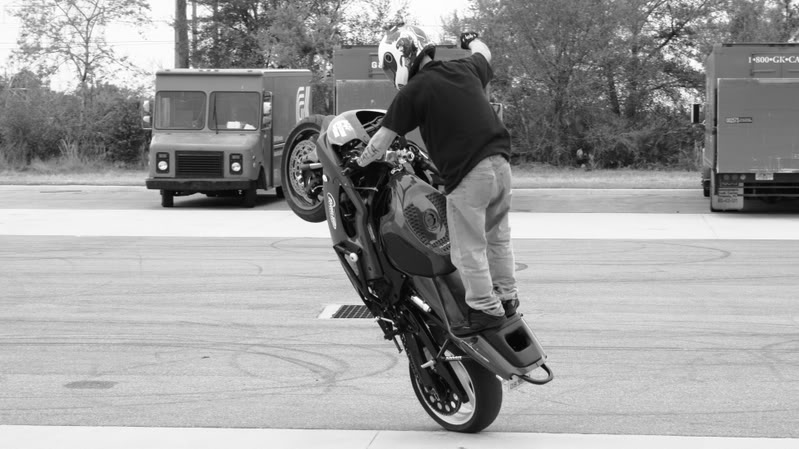 Name:  2-15-2009bw041.jpg
Views: 40
Size:  76.4 KB