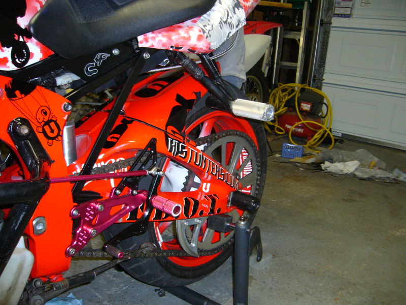 Name: rearsetbrace.jpg
Views: 194
Size: 115.1 KB