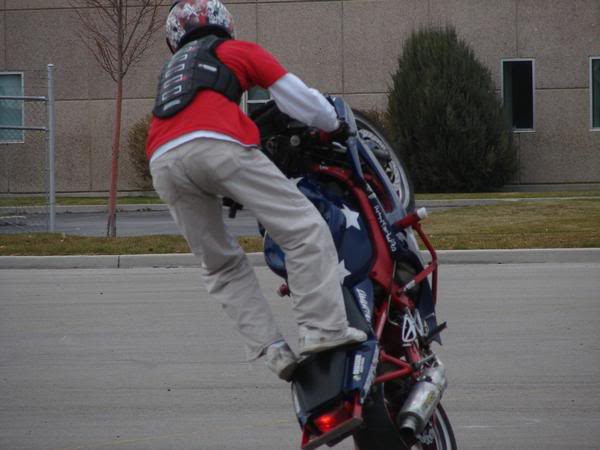 Name:  l_37eb43d93b844ed6bbaf31701ac637f9.jpg
Views: 68
Size:  33.8 KB