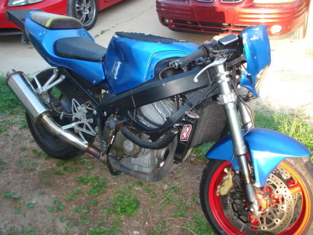 Name:  KDIZZ207.jpg
Views: 12
Size:  84.6 KB