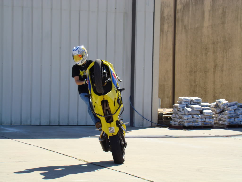 Name:  stuntin1192008080.jpg
Views: 180
Size:  89.6 KB