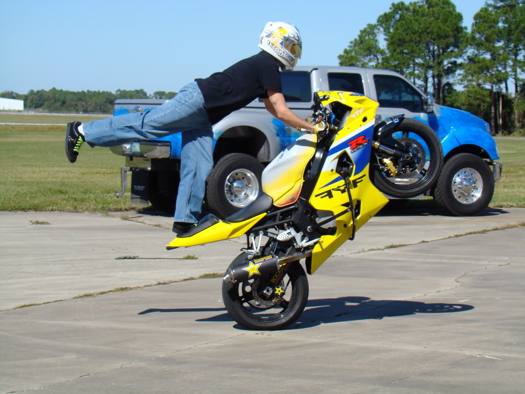 Name:  stuntin1192008061.jpg
Views: 202
Size:  133.8 KB