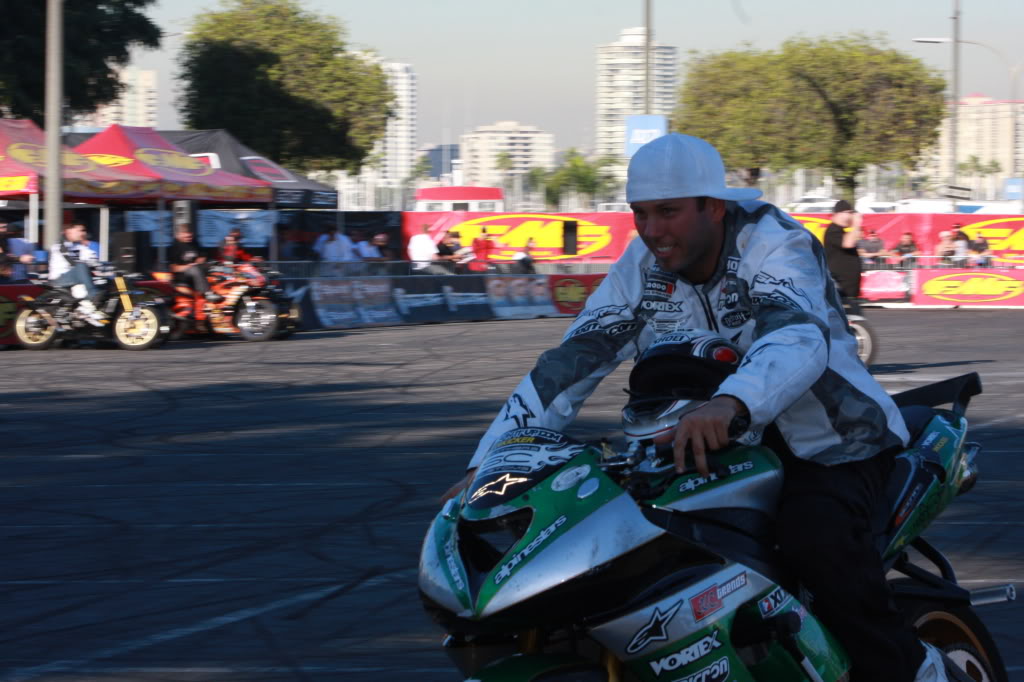 Name:  xdlshow08072.jpg
Views: 21
Size:  119.0 KB