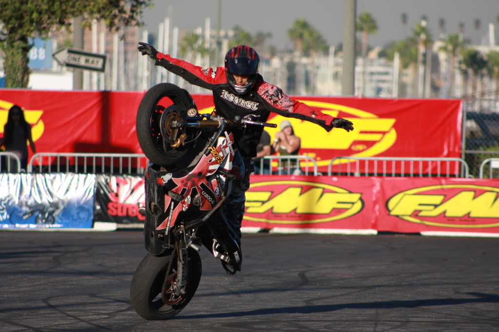 Name:  xdlshow08128.jpg
Views: 57
Size:  119.6 KB