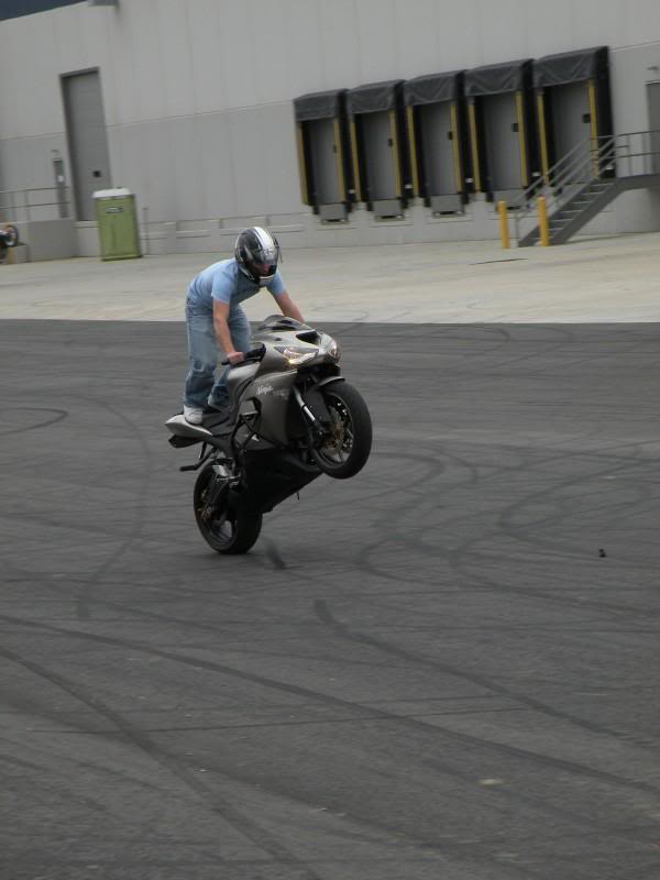 Name:  l_4f8cb4f0631341d89544f0129c103905.jpg
Views: 204
Size:  38.5 KB