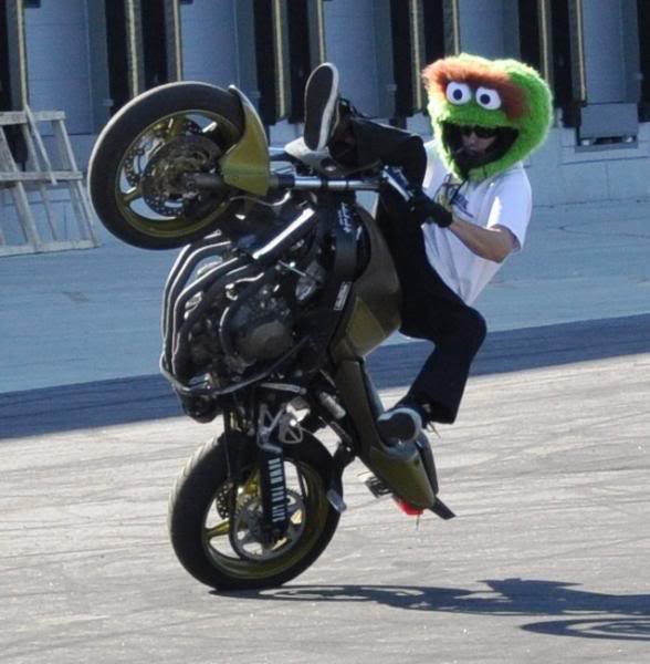 Name:  DFLhalloweenstreets5702.jpg
Views: 117
Size:  82.3 KB